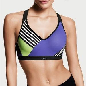Victoria’s Secret Knockout Color Block Sports Bra